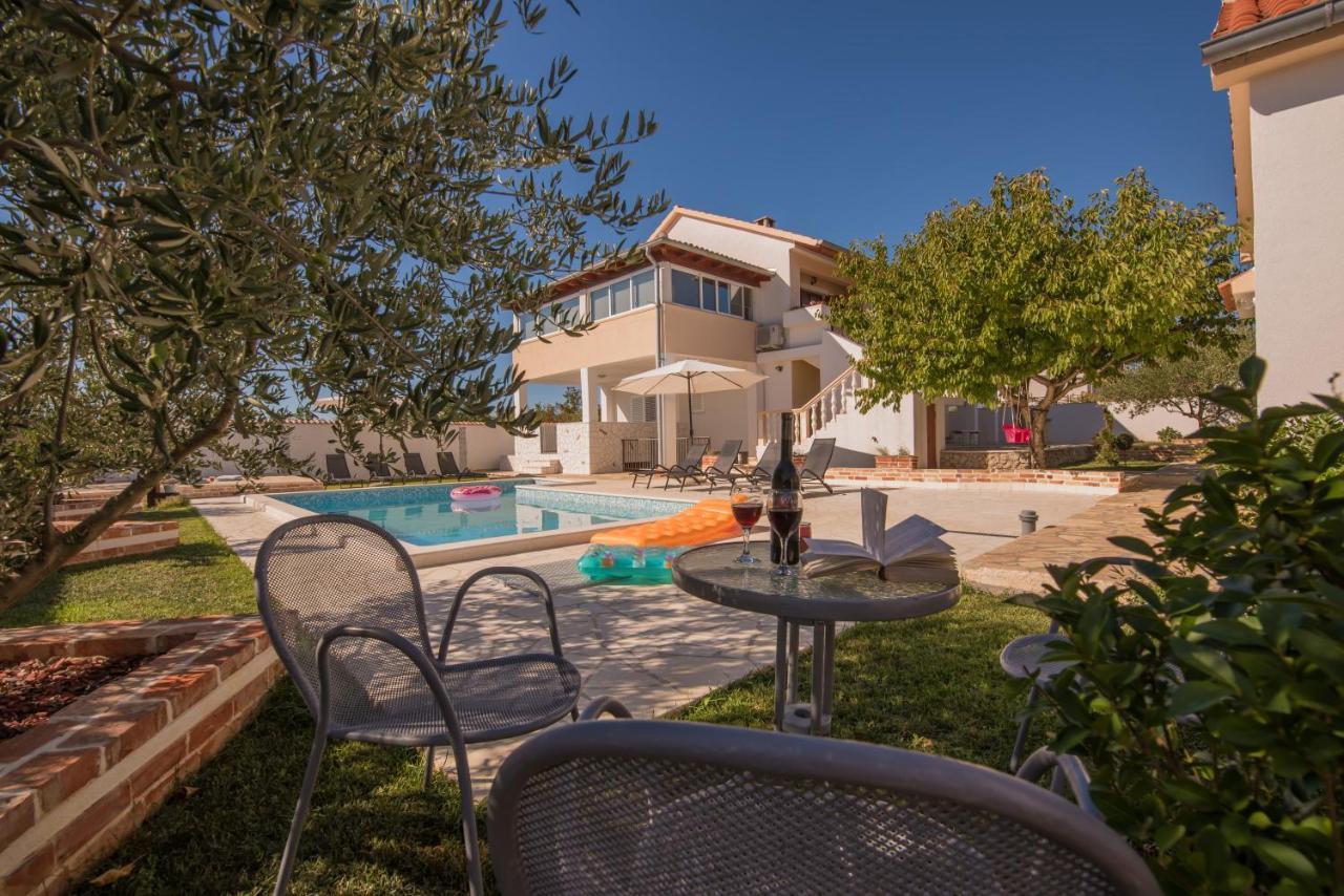 Villa Dinko Pridraga